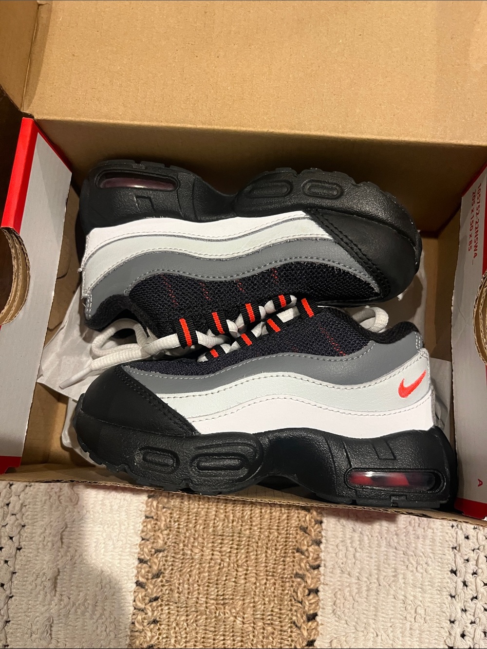 Nike Kids Black White and Red Accent Sneakers
